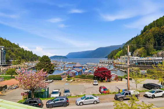 PH 1 6688 Royal Avenue, West Vancouver For Sale - image 25