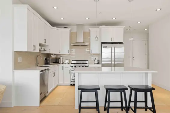 PH 1 6688 Royal Avenue, West Vancouver For Sale - image 5