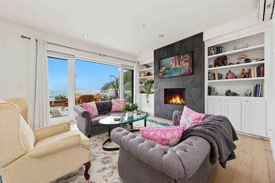 PH 1 6688 Royal Avenue, West Vancouver For Sale - image 9