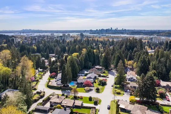 510 Newdale Place, West Vancouver For Sale - image 39