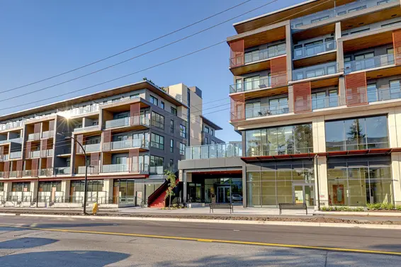 663 422 East 3rd Street, North Vancouver