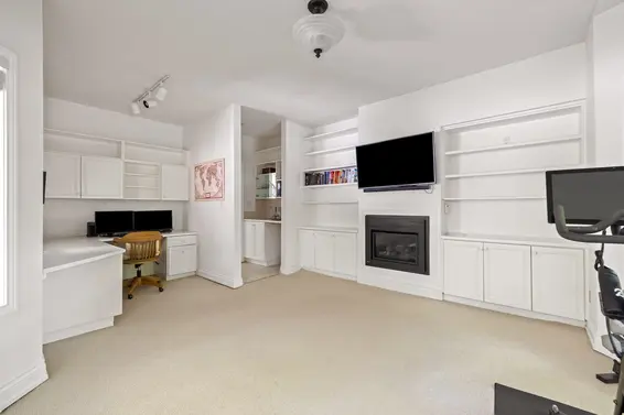 2992 Rosebery Avenue, West Vancouver For Sale - image 19