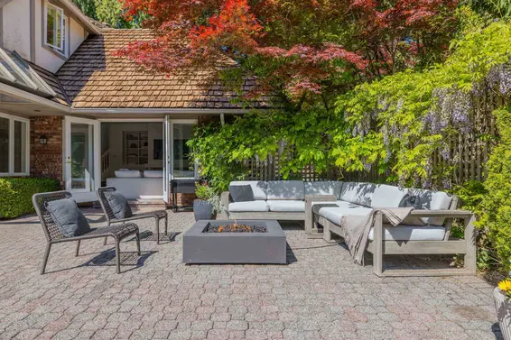 2992 Rosebery Avenue, West Vancouver For Sale - image 32
