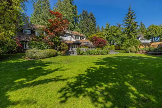 2992 Rosebery Avenue, West Vancouver For Sale - image 36