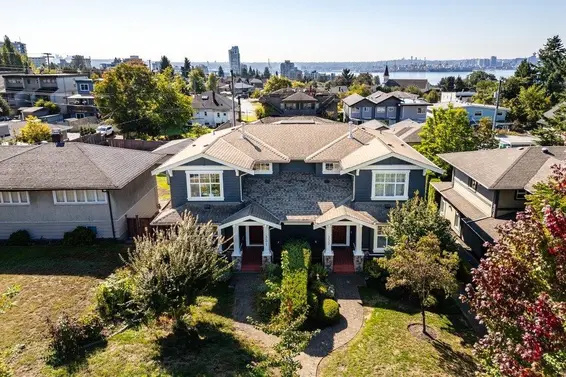 331 West 14th Street, North Vancouver For Sale - image 3