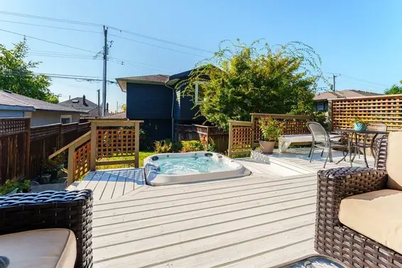 331 West 14th Street, North Vancouver For Sale - image 33