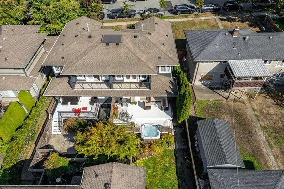 331 West 14th Street, North Vancouver For Sale - image 35