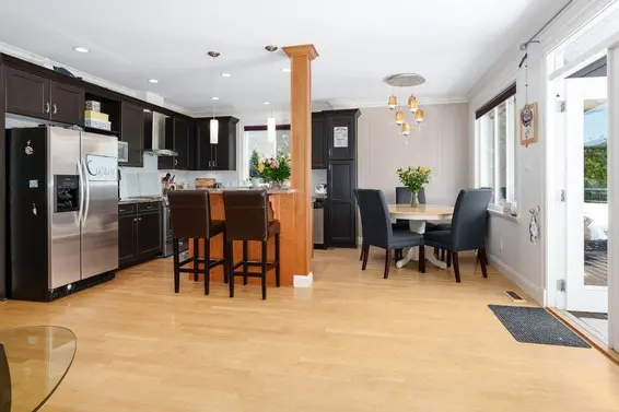 331 West 14th Street, North Vancouver For Sale - image 6
