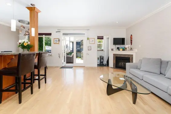 331 West 14th Street, North Vancouver For Sale - image 7