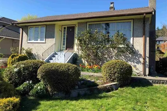 234 West St. James Road, North Vancouver For Sale - image 1