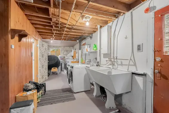 234 West St. James Road, North Vancouver For Sale - image 13