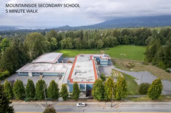 234 West St. James Road, North Vancouver For Sale - image 29