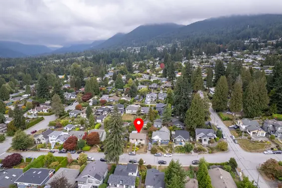 234 West St. James Road, North Vancouver For Sale - image 33