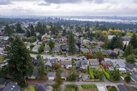 234 West St. James Road, North Vancouver For Sale - image 38