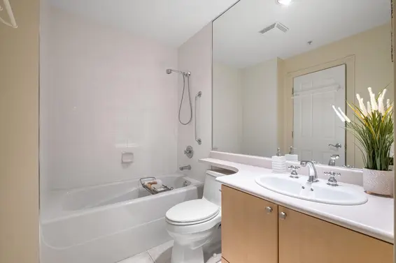 806 160 East 13th Street, North Vancouver For Sale - image 20