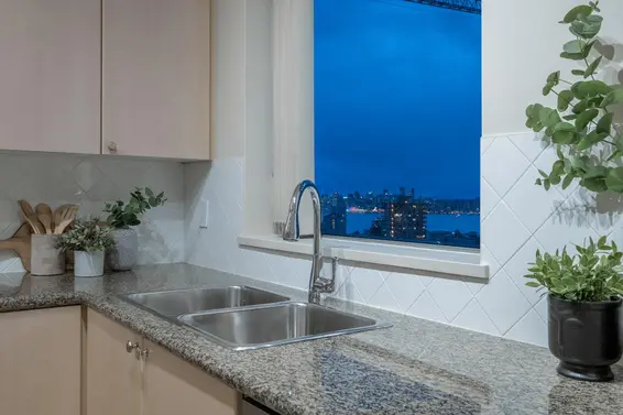 806 160 East 13th Street, North Vancouver For Sale - image 25