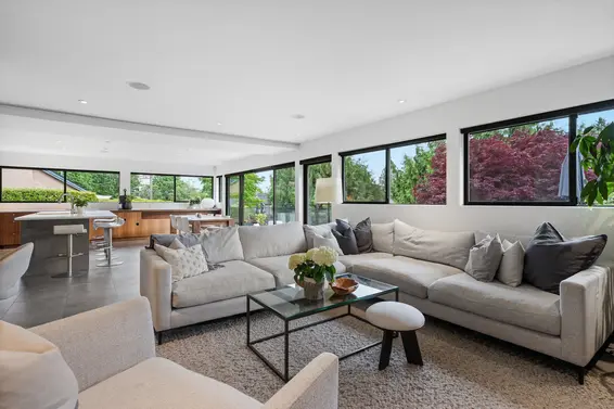1873 Esquimalt Avenue, West Vancouver For Sale - image 11