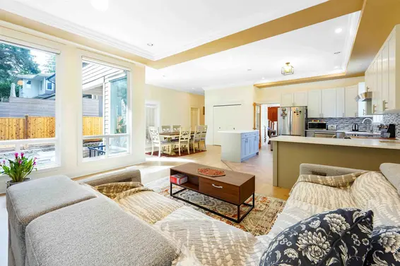 2060 Cortell Street, North Vancouver For Sale - image 12