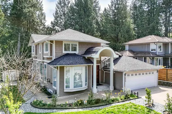 2060 Cortell Street, North Vancouver For Sale - image 2