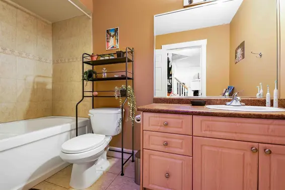 2060 Cortell Street, North Vancouver For Sale - image 28