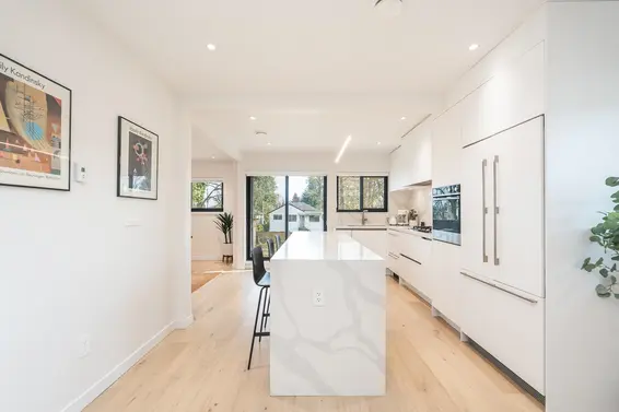 293 West Windsor Road, North Vancouver For Sale - image 10