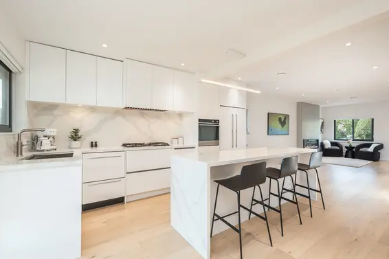293 West Windsor Road, North Vancouver For Sale - image 12