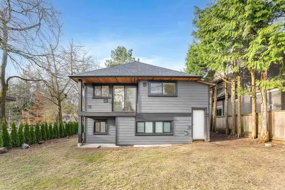 293 West Windsor Road, North Vancouver For Sale - image 2