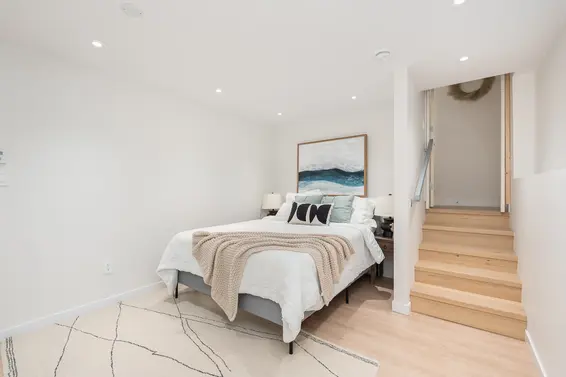 293 West Windsor Road, North Vancouver For Sale - image 24
