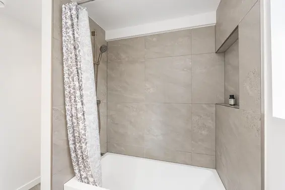 293 West Windsor Road, North Vancouver For Sale - image 28
