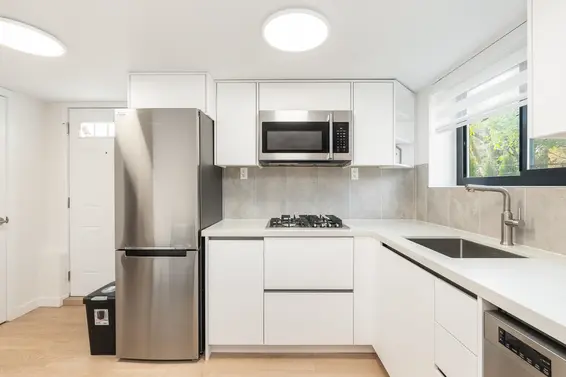 293 West Windsor Road, North Vancouver For Sale - image 33
