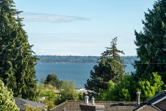 2436 Mathers Avenue, West Vancouver
