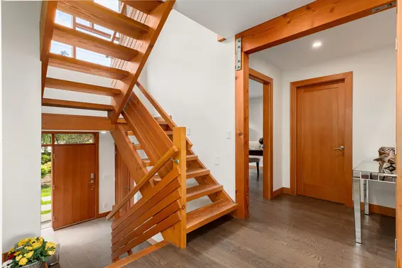 2436 Mathers Avenue, West Vancouver For Sale - image 14