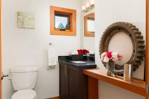 2436 Mathers Avenue, West Vancouver For Sale - image 16