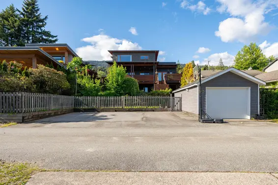 2436 Mathers Avenue, West Vancouver For Sale - image 37