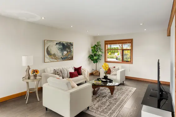 2436 Mathers Avenue, West Vancouver For Sale - image 8