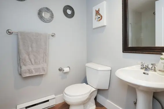 203 1523 Bowser Avenue, North Vancouver For Sale - image 14