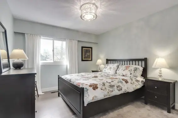 578 East Carisbrooke Road, North Vancouver For Sale - image 16