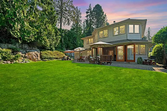 5475 Greenleaf Road, West Vancouver For Sale - image 38