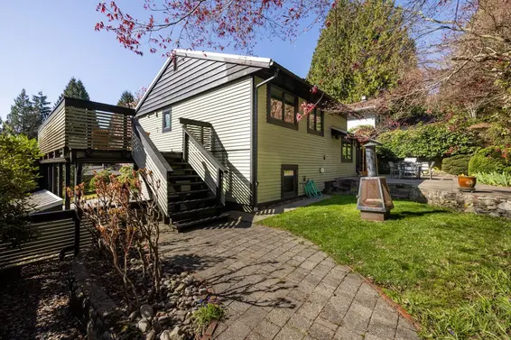 1374 East 15th Street, North Vancouver For Sale - image 18