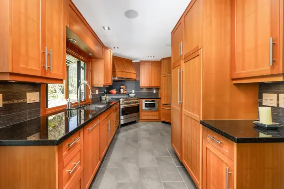 1374 East 15th Street, North Vancouver For Sale - image 22