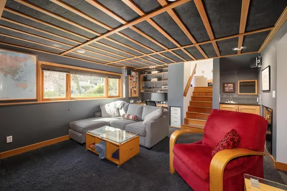 1374 East 15th Street, North Vancouver For Sale - image 27