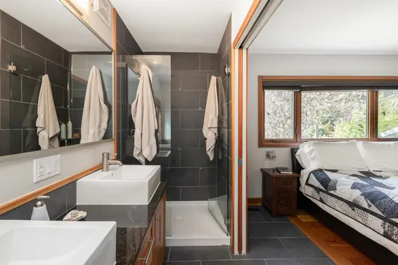 1374 East 15th Street, North Vancouver For Sale - image 36