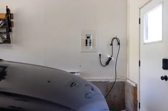 1374 East 15th Street, North Vancouver For Sale - image 40