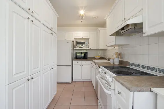 207 1518 Bowser Avenue, North Vancouver For Sale - image 18