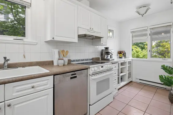 207 1518 Bowser Avenue, North Vancouver For Sale - image 4