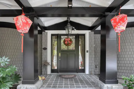 2060 Gisby Street, West Vancouver For Sale - image 2