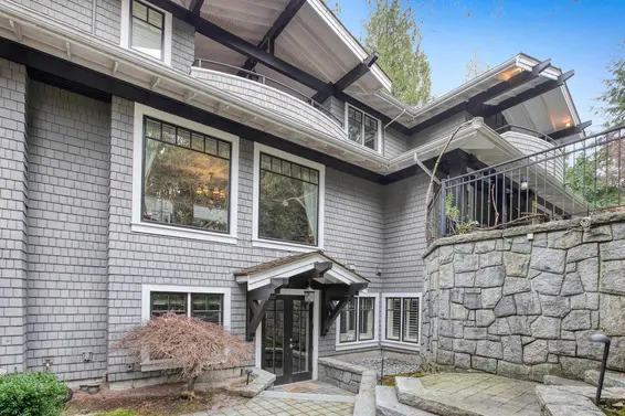 2060 Gisby Street, West Vancouver For Sale - image 32