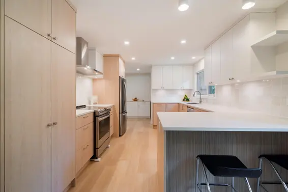 1139 Heritage Boulevard, North Vancouver For Sale - image 1