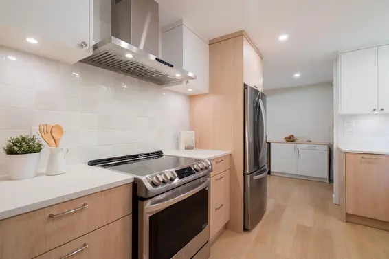 1139 Heritage Boulevard, North Vancouver For Sale - image 12