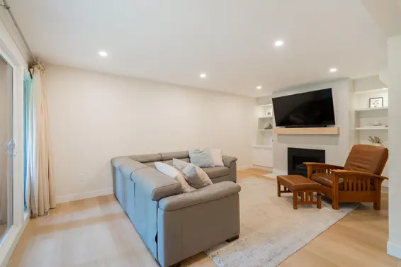 1139 Heritage Boulevard, North Vancouver For Sale - image 3
